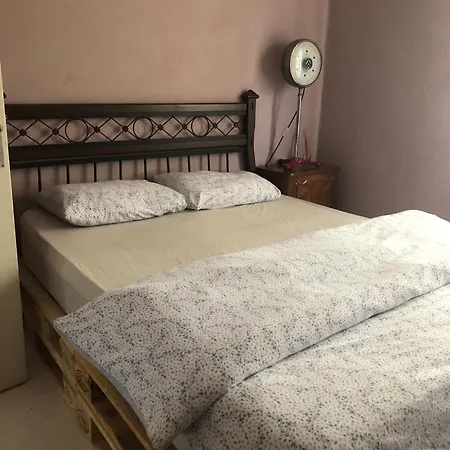 Kaleici Genis Balkonlu Muhtesem Lokasyon Benzersiz Genis Ev Lejlighed *